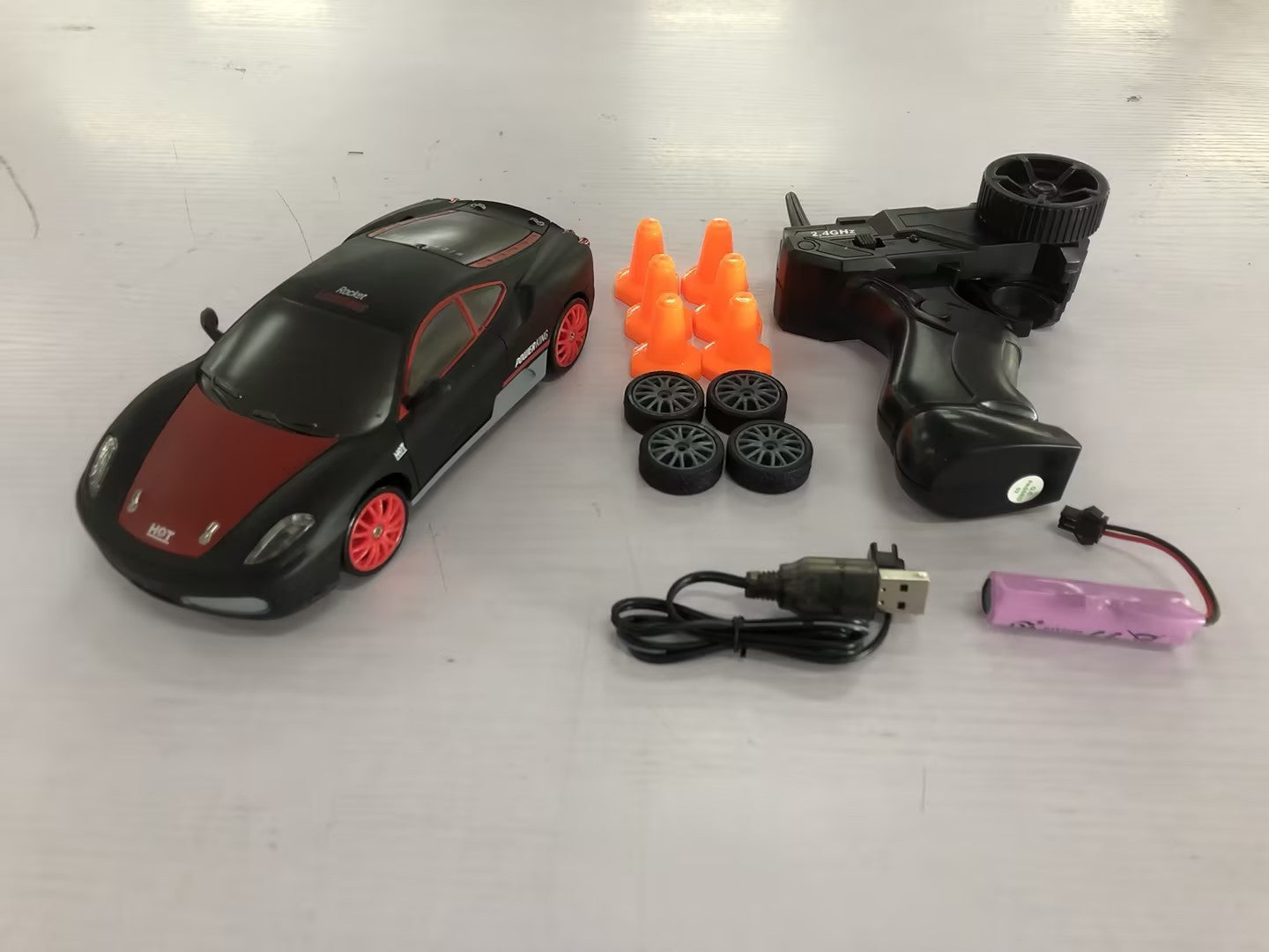 RC Drift Car 4WD – GTR/AE86 Modell mit Fernsteuerung